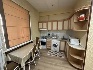 Ijaraga 2 xonali kvartira − 60 m²