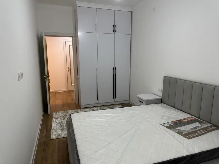 Сдается 2-комнатная квартира − 50 м²