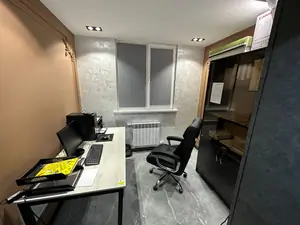 Ijaraga ofis − 100 m²