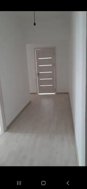 Сдается 3-комнатная квартира − 67 м²