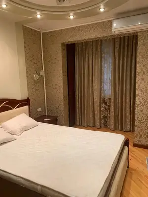 Сдается 2-комнатная квартира − 50 м²