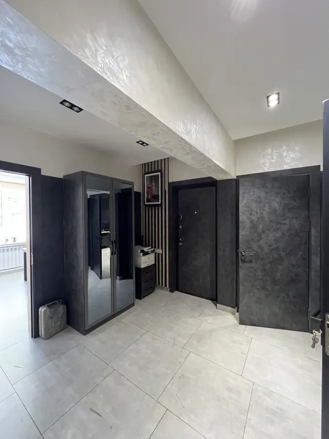 Ijaraga ofis − 113 m²