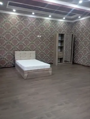 Ijaraga ofis − 1200 m²