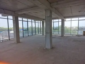 Ofis − 185 m², 4/8 qavat