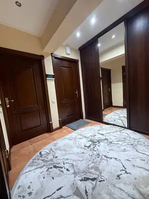 4 xonali kvartira − 80 m², 3/4 qavat