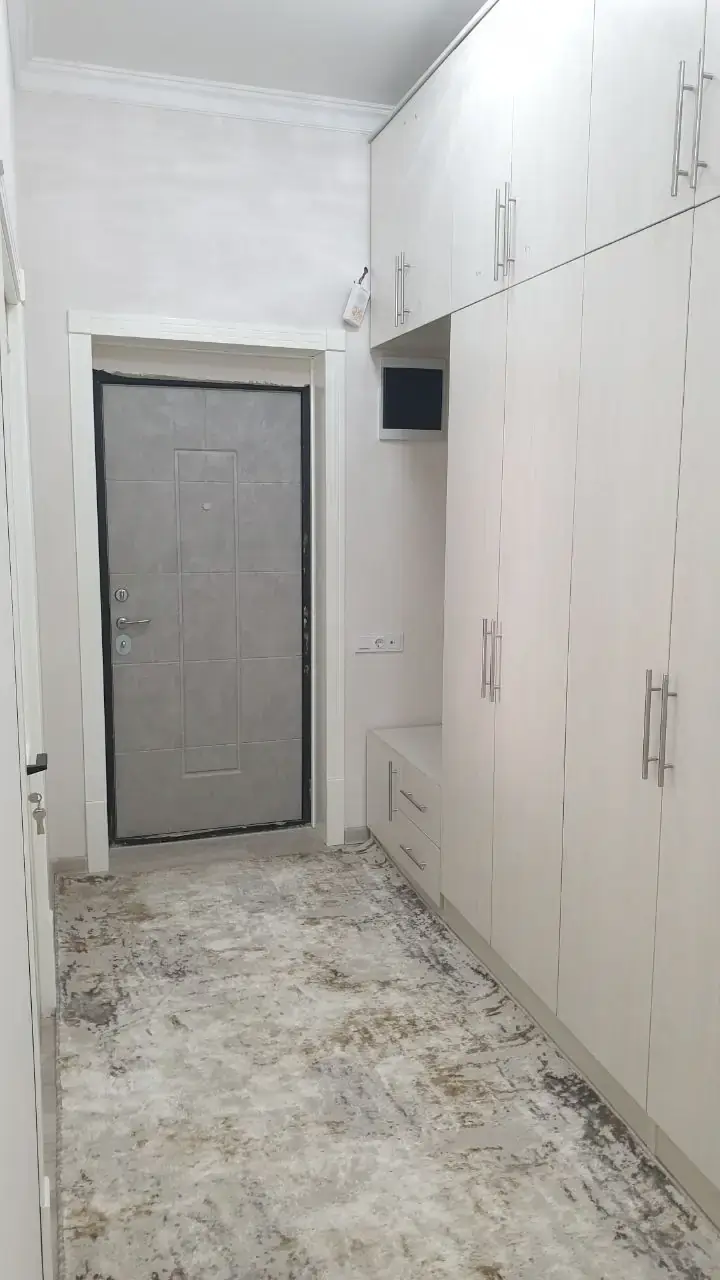 Ijaraga 2 xonali kvartira − 75 m²