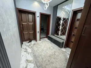 Сдается 3-комнатная квартира − 110 м²