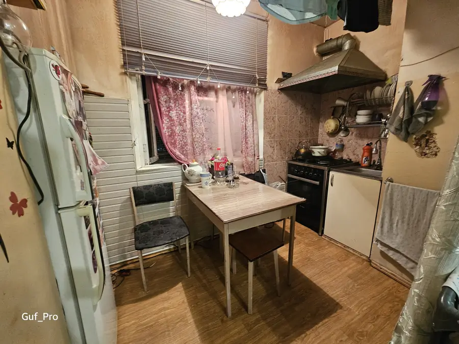 Продается 2-комнатная квартира − 32 м²