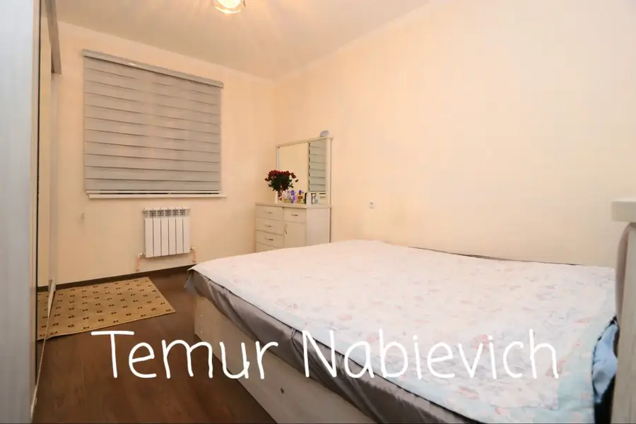 Продается 2-комнатная квартира − 62 м²