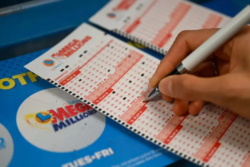 AQSH lotereyasida 1,58 milliard dollar yutib olindi
