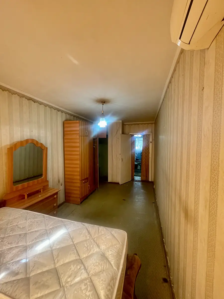 Продается 2-комнатная квартира − 58.3 м²