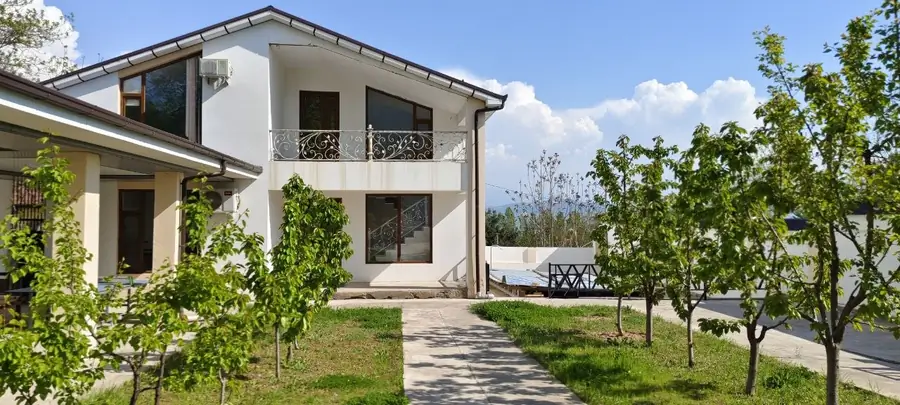 1 qavatli uy sotiladi − 236 m²