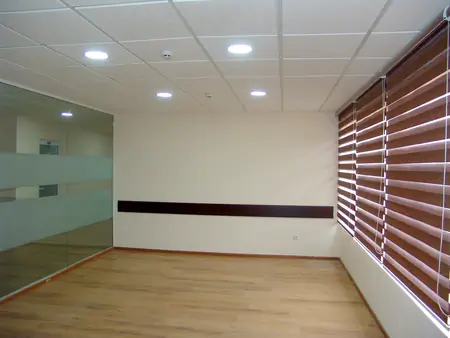 Ofis − 140 m², 4/7 qavat