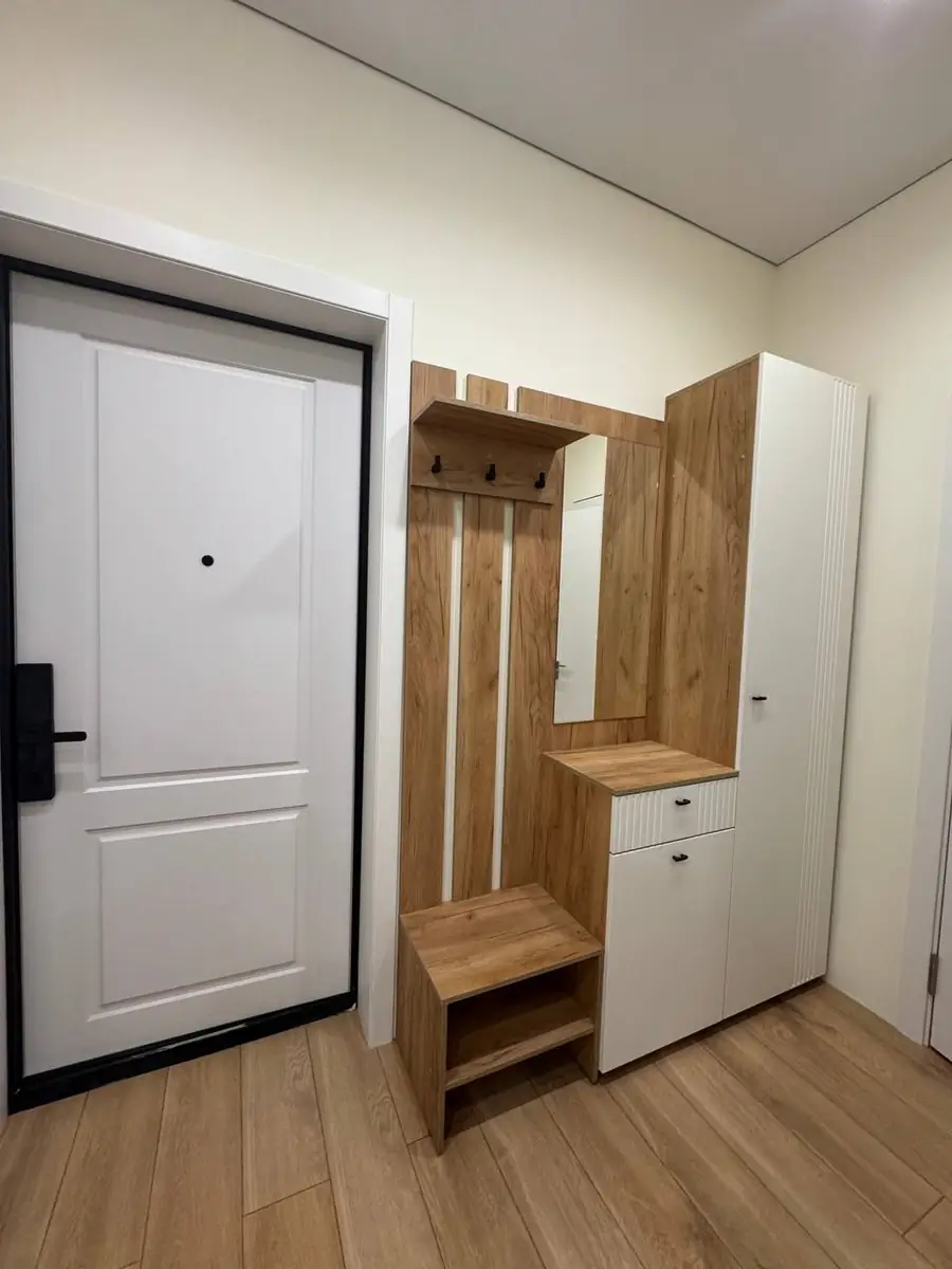 2 xonali kvartira sotiladi − 41 m²
