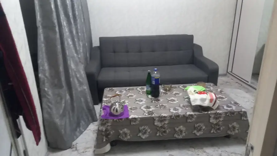 1 xonali kvartira sotiladi − 24 m²