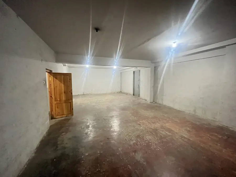 Ijaraga ombor − 1007 m²