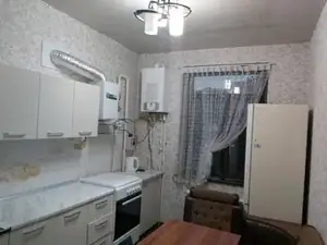 Сдается 2-комнатная квартира − 50 м²