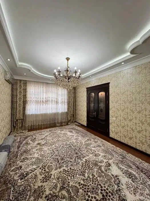 2 qavatli uy sotiladi − 210 m²