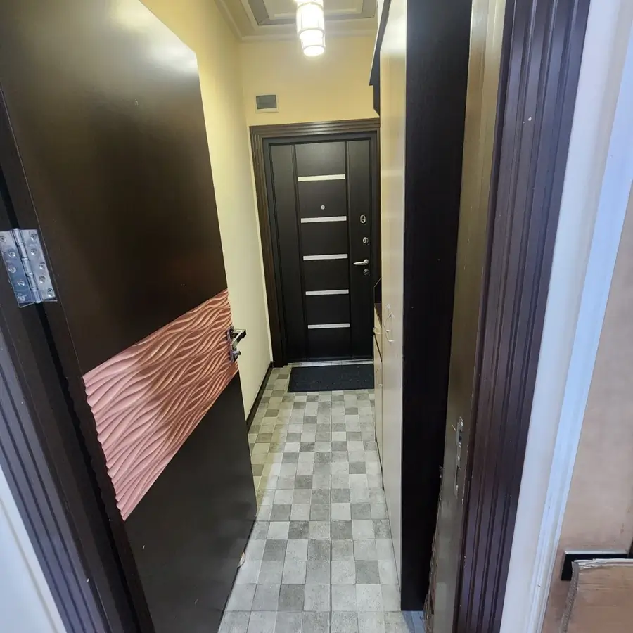 2-комнатная квартира − 54 м², 2/4 этаж