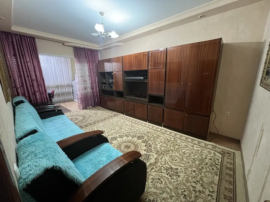 2 xonali kvartira sotiladi − 58 m²