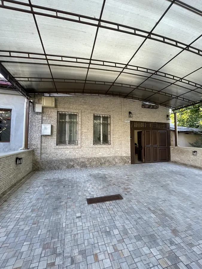 2 qavatli uy sotiladi − 178 m²