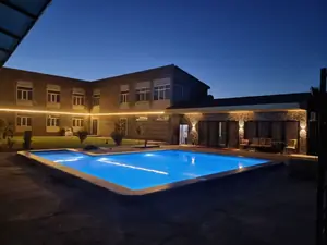 Ijaraga 2 qavatli uy − 350 m²