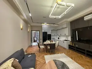 2-комнатная квартира − 73 м², 7/13 этаж