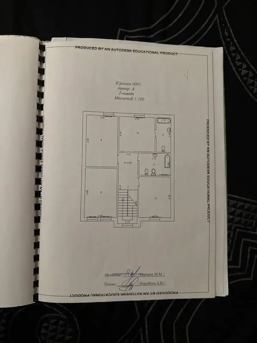 3 qavatli uy sotiladi − 300 m²