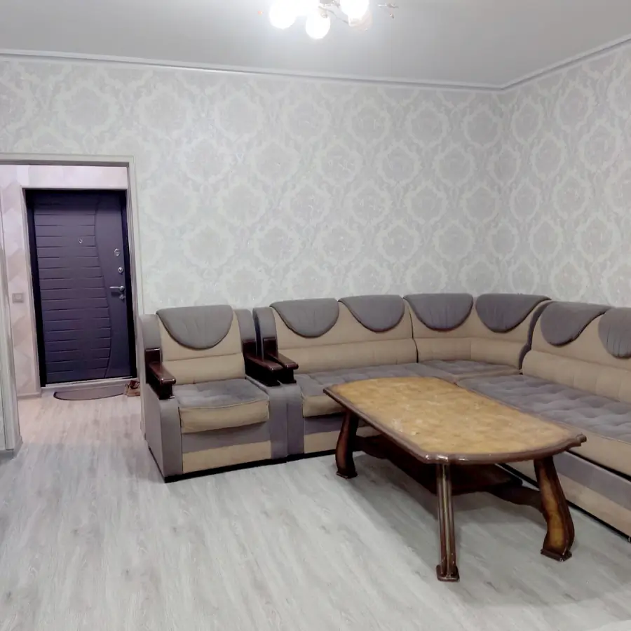 Продается 3-комнатная квартира − 68 м²