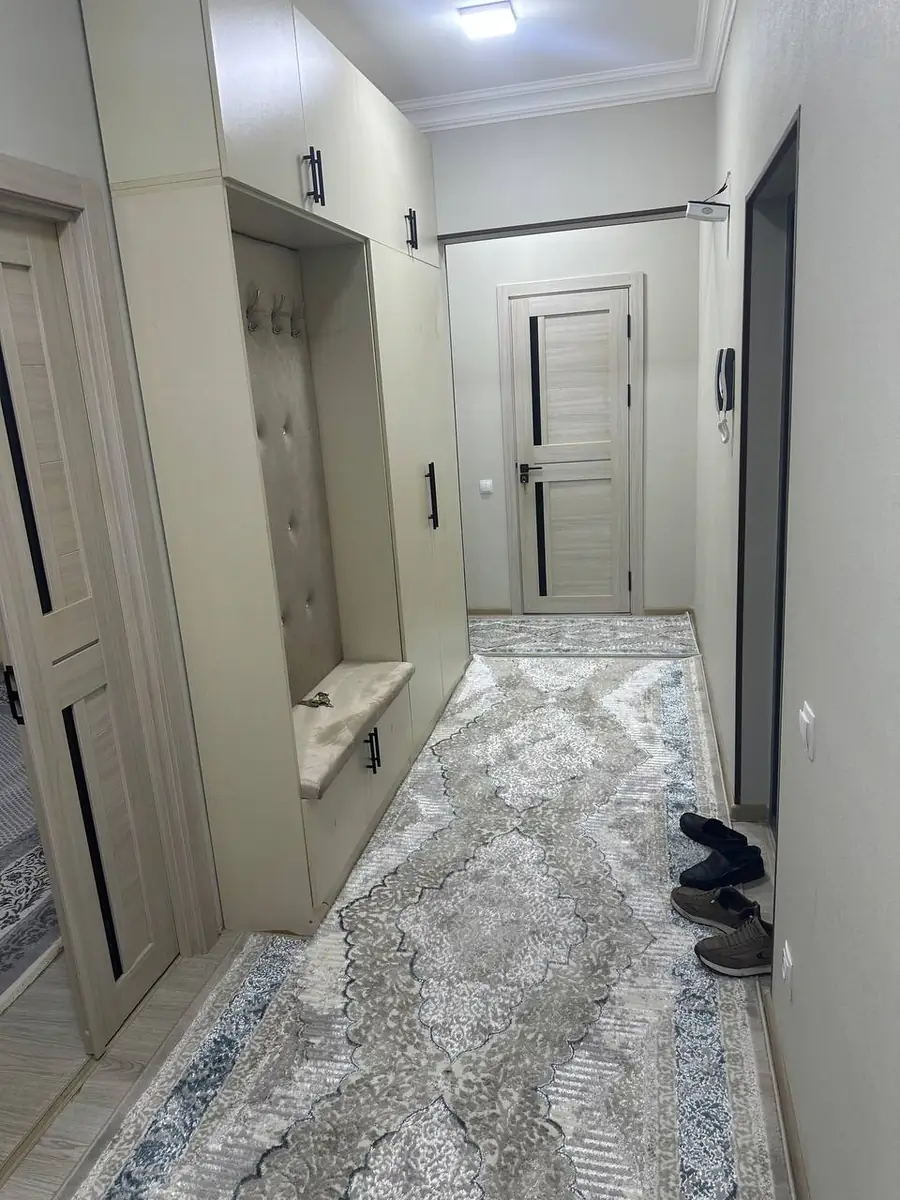 Ijaraga 2 xonali kvartira − 60 m²