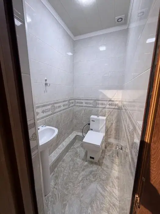 Сдается 4-комнатная квартира − 95 м²