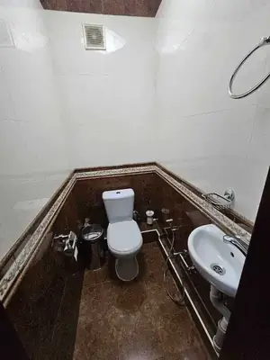 Ijaraga 4 xonali kvartira − 120 m²