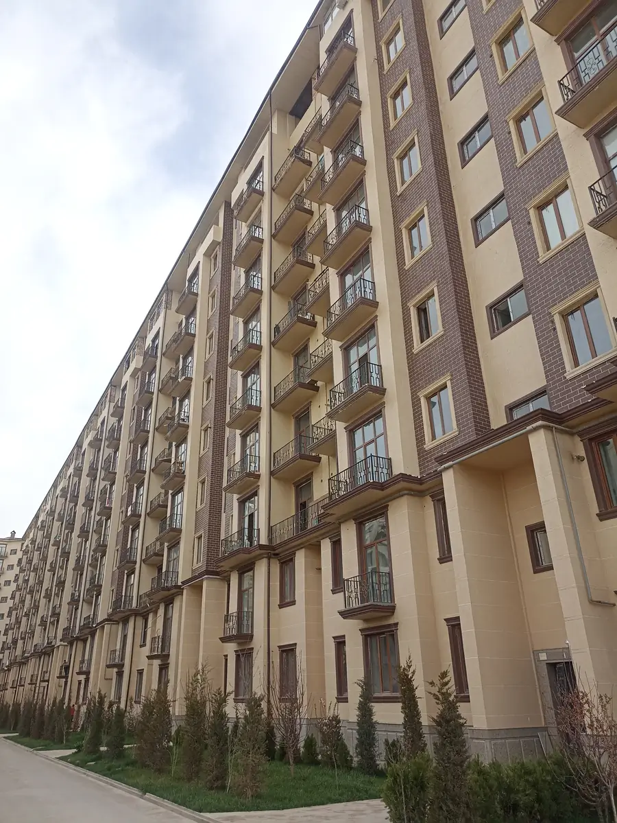 Продается 2-комнатная квартира − 44 м²