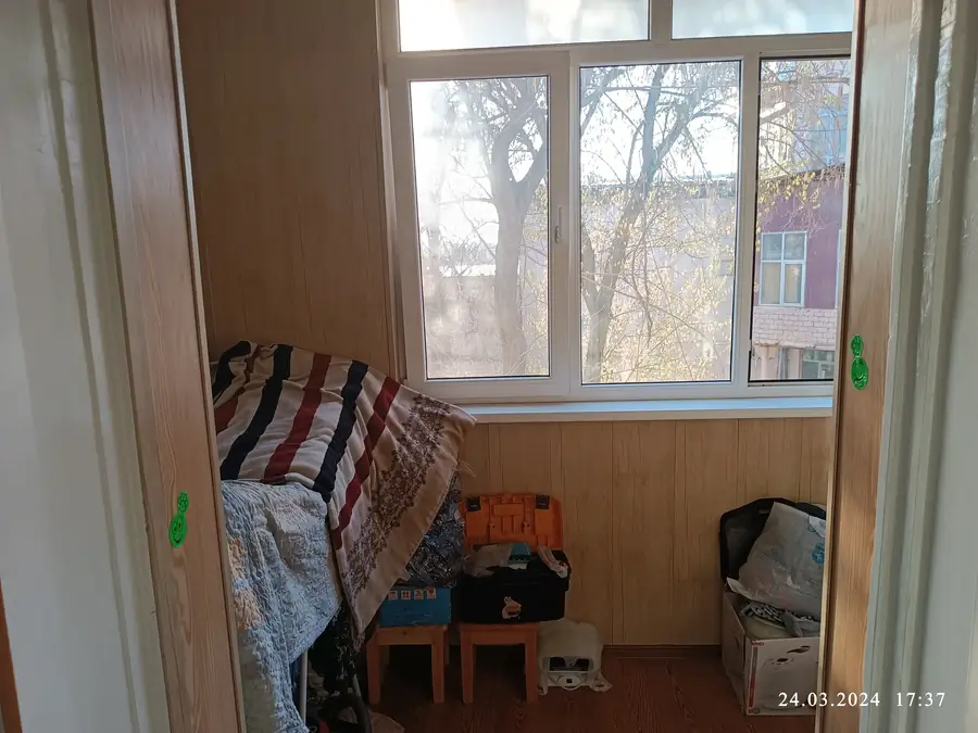 Продается 2-комнатная квартира − 56 м²