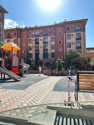Ijaraga 2 xonali kvartira − 60 m²