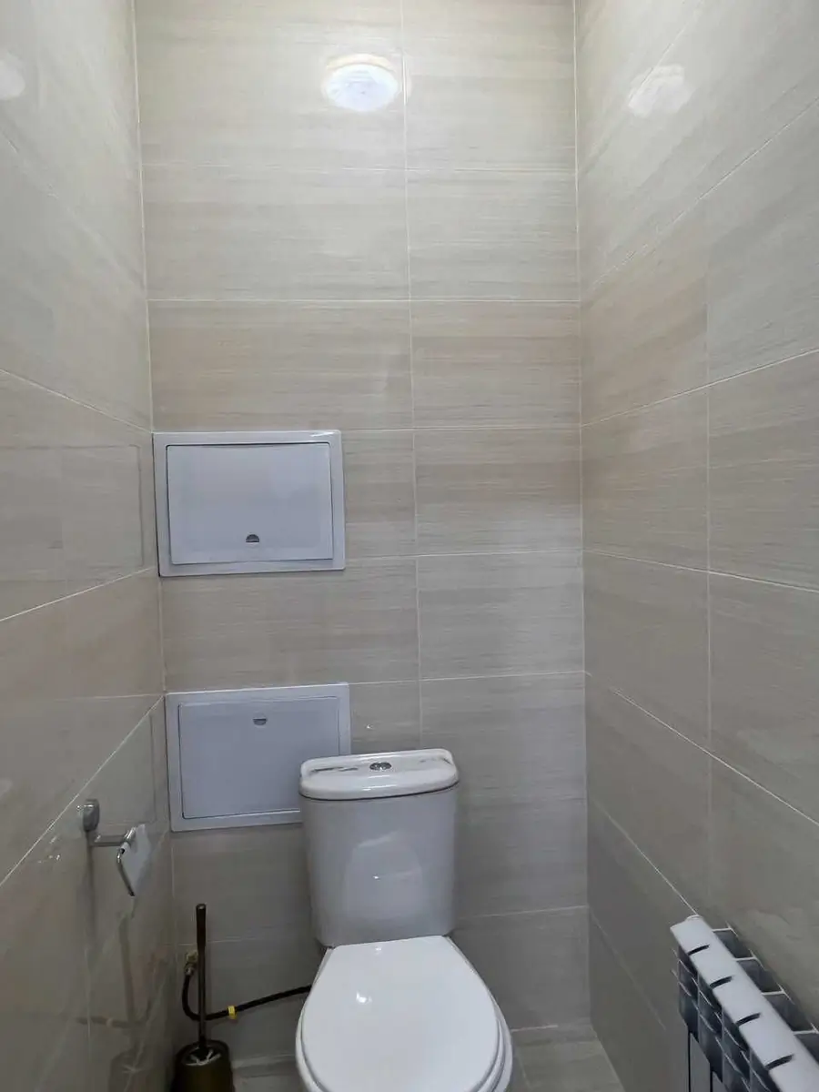 Сдается 3-комнатная квартира − 90 м²