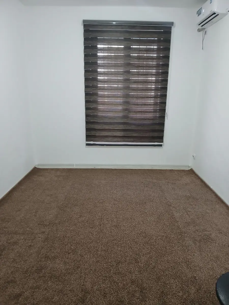 Сдается 1-комнатная квартира − 35 м²