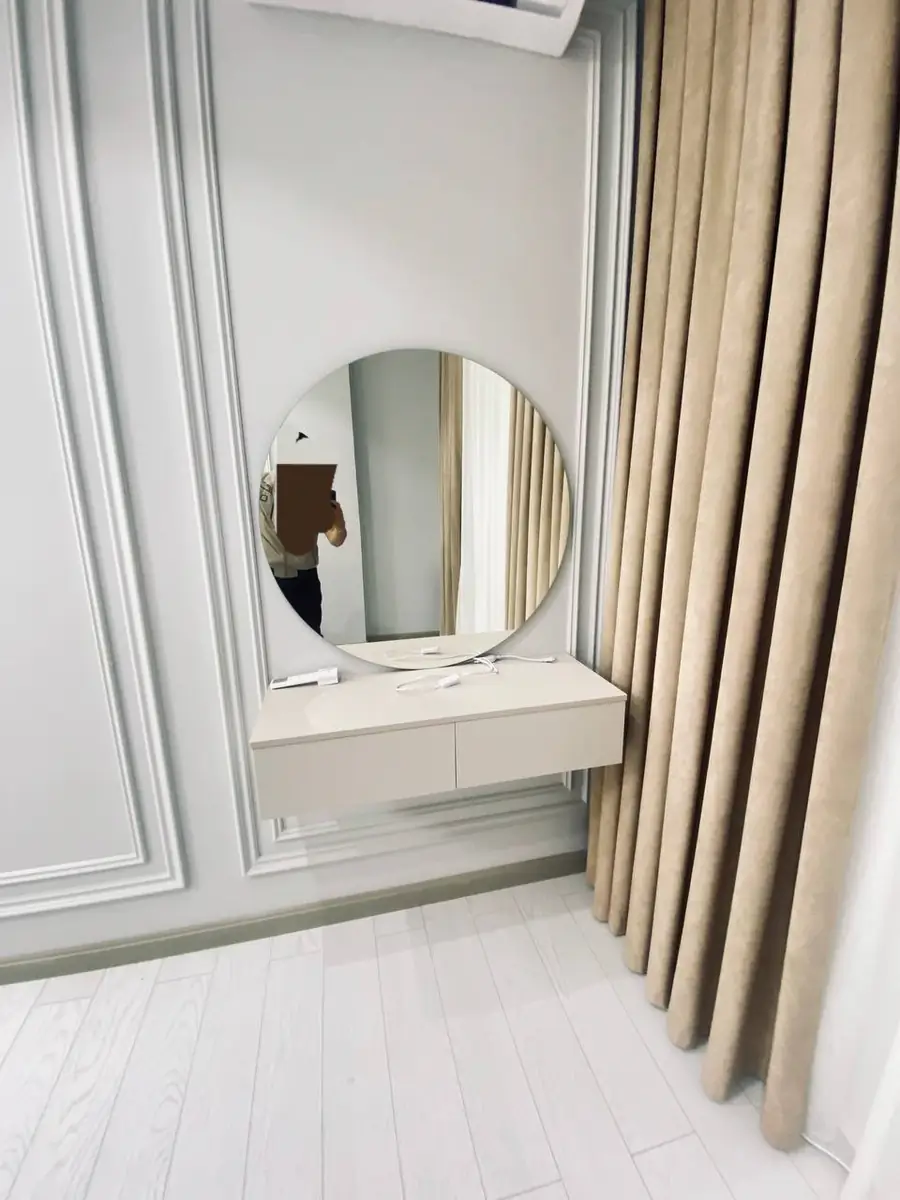 Сдается 2-комнатная квартира − 55 м²