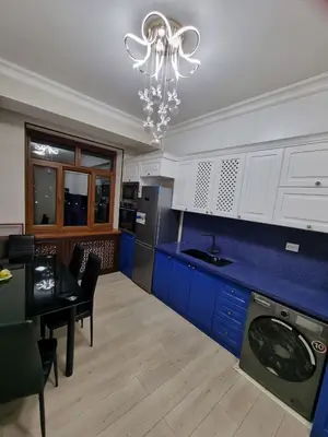 Ijaraga 2 xonali kvartira − 80 m²
