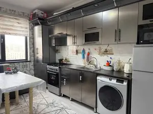 Посуточно 2-комнатная квартира − 70 м²