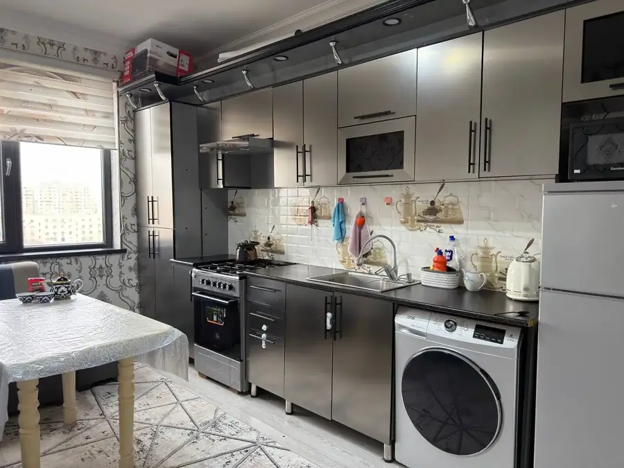 Посуточно 2-комнатная квартира − 70 м²