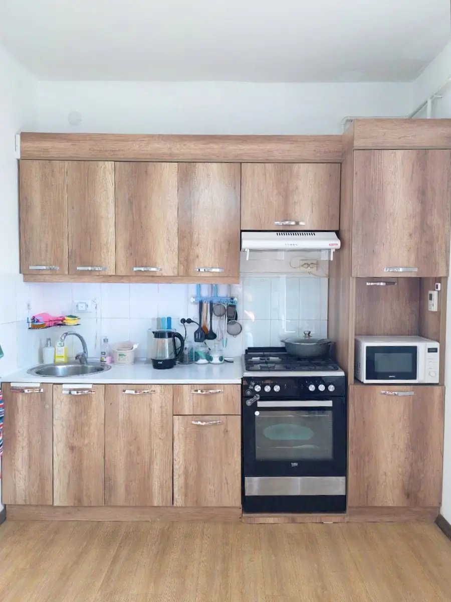 2 xonali kvartira sotiladi − 65 m²