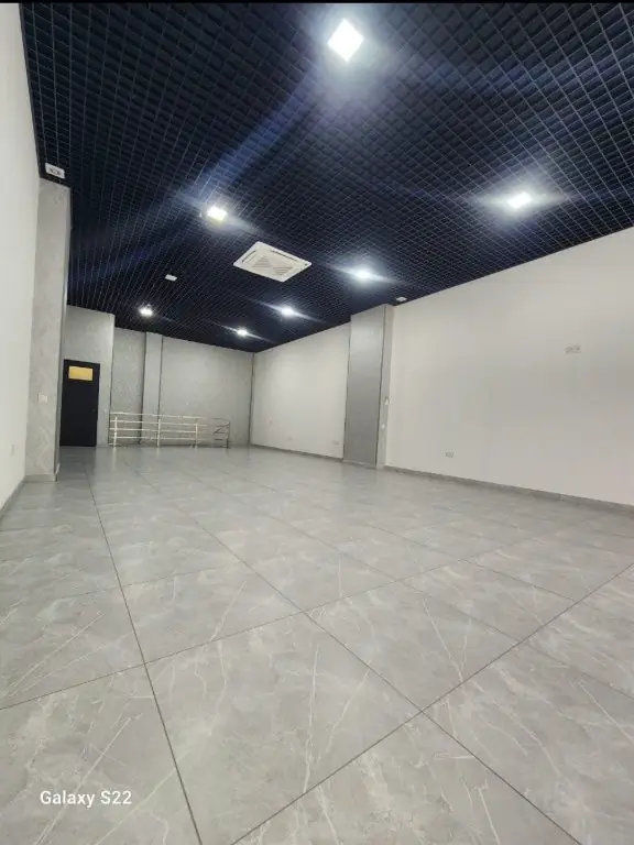Ijaraga ofis − 166 m²