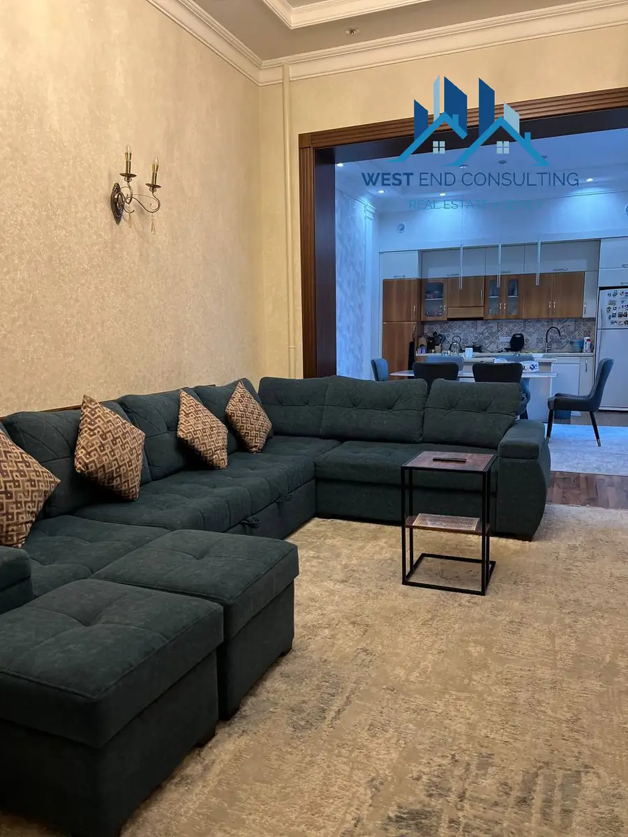 Ijaraga 3 qavatli uy − 420 m²