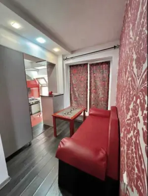 3 xonali kvartira sotiladi − 82 m²