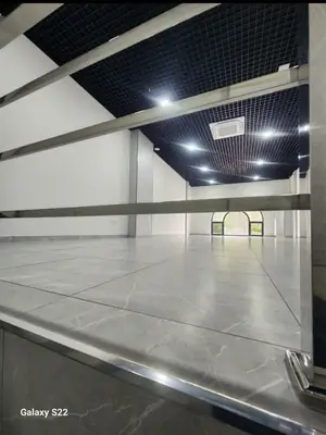 Ijaraga ofis − 166 m²