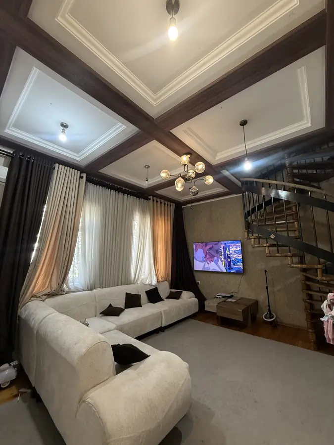 1 qavatli uy sotiladi − 200 m²