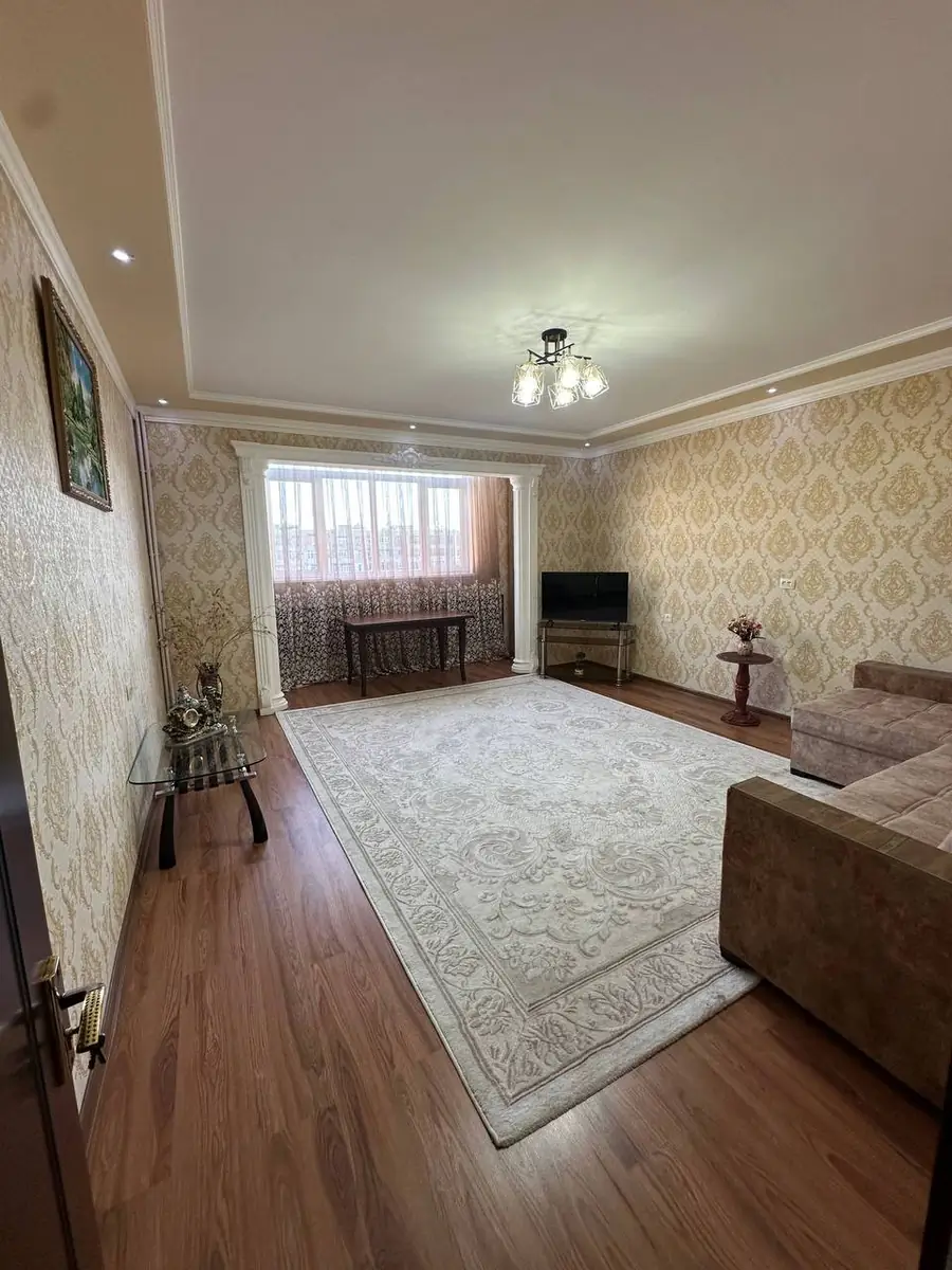 Ijaraga 2 xonali kvartira − 60 m²