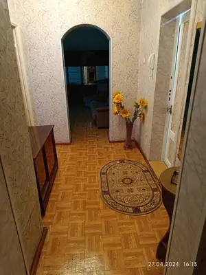 Продается 4-комнатная квартира − 116 м²