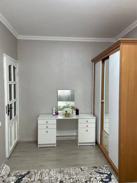 3-комнатная квартира − 70 м², 6/9 этаж